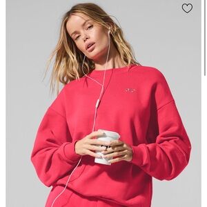 ALO Accolade Crewneck Pullover